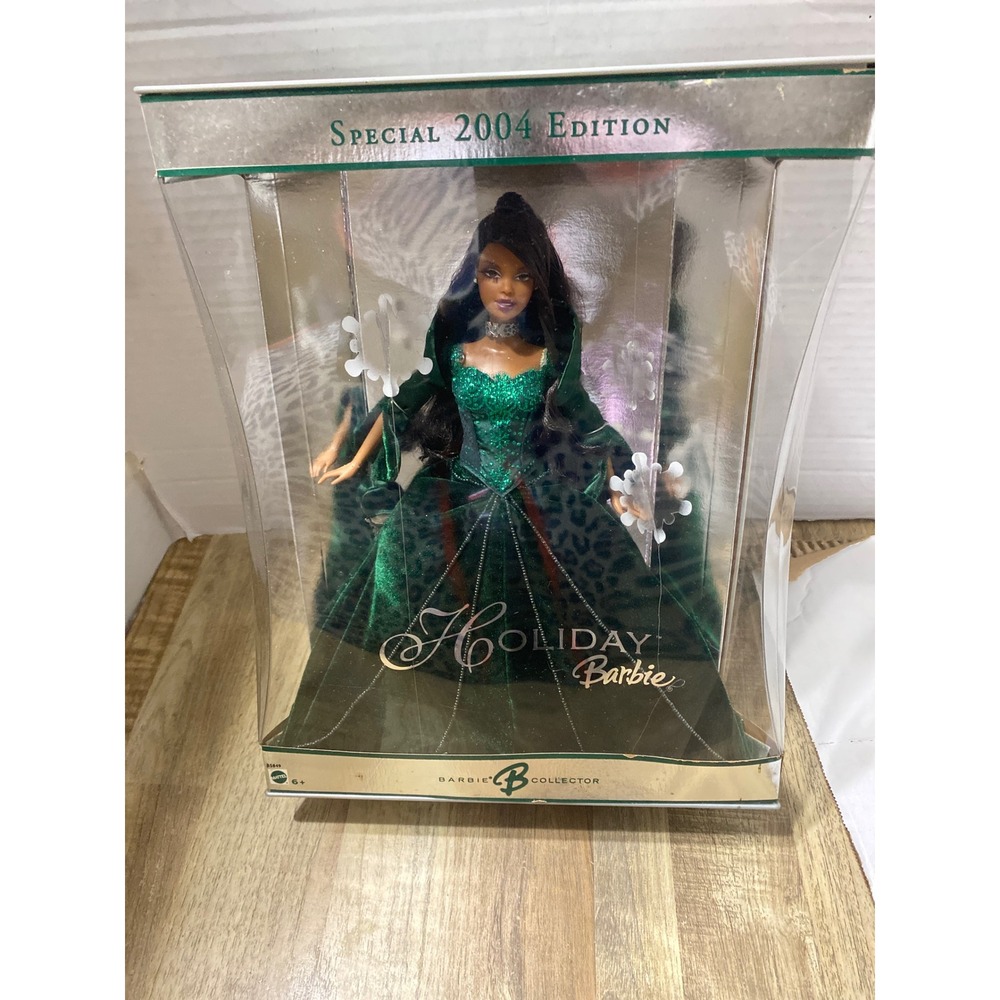 2004 Holiday Barbie Special Edition African American Doll Green Velvet Dress